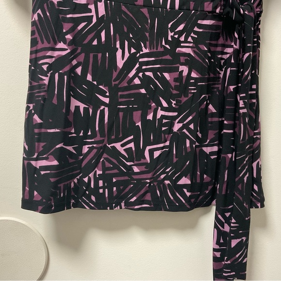 Merona Stylish Cool Comfort Material Nicely Patterned Pink Purple & Black Top! - Picture 3 of 9